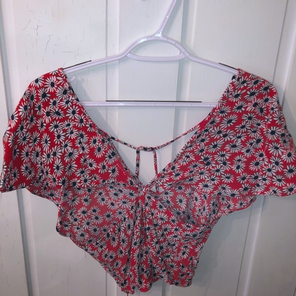 Top - Picture 2 of 2